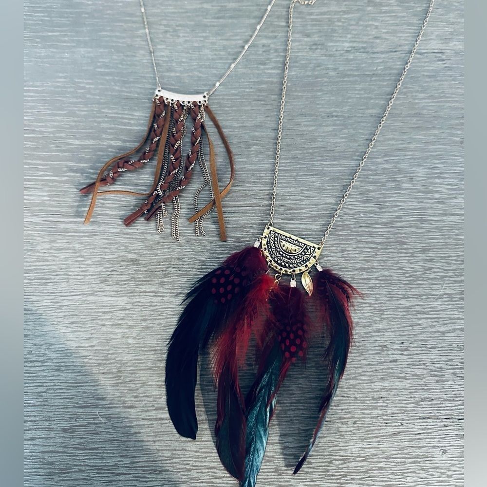 Claire’s Feather Gold Chain Necklaces Bundle Lot